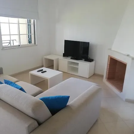 V2 V Prázdninový dům Olhos de Agua (Albufeira)