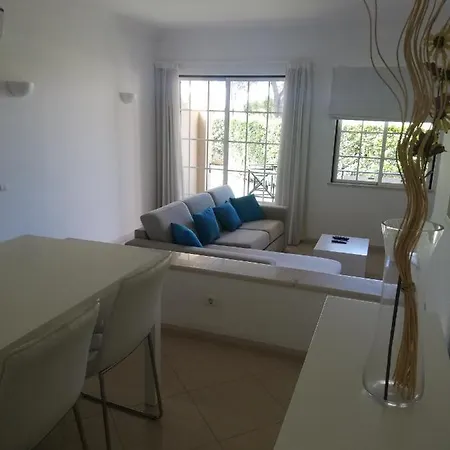 V2 V Prázdninový dům Olhos de Agua (Albufeira)